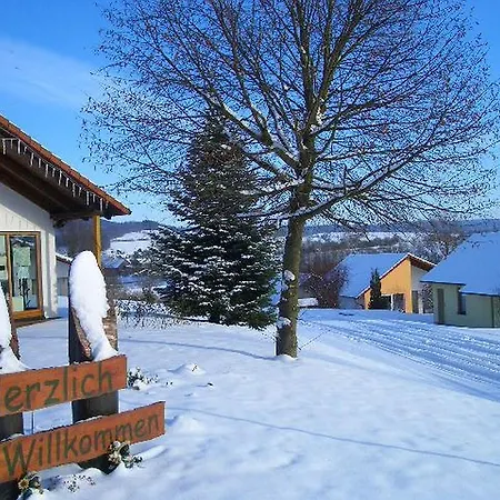 Im Mit Gartenterrasse ウスラー