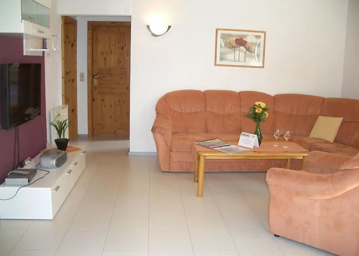 Im Mit Gartenterrasse Vakantiehuis *